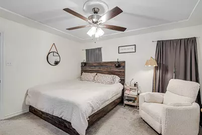 161 Columbia Street, Cleburne, TX 76031 - Photo 8
