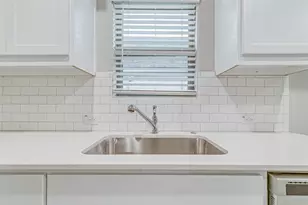 2419 Rocky Mountain Dr, Royse City, TX 75189 - Photo 10