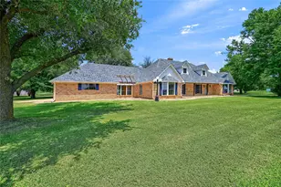 1101 Brooks Ln, Sadler, TX 76264 - Photo 4