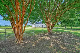 1101 Brooks Ln, Sadler, TX 76264 - Photo 32