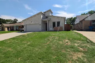 7215 Thurston Dr, Dallas, TX 75235 - Photo 2