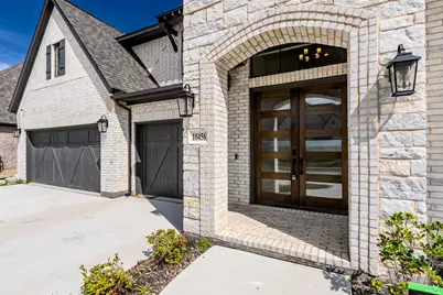 10456 Gray Hills Drive, Fort Worth, TX 76126 - Photo 2