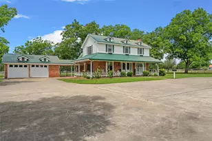 803 S Stallworth, Rosebud, TX 76570 - Photo 2