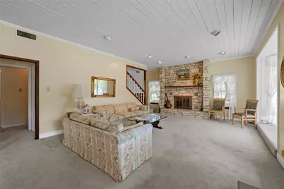 803 S Stallworth, Rosebud, TX 76570 - Photo 6