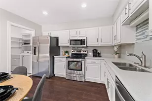 2208 Cedarcrest Dr, Carrollton, TX 75007 - Photo 8