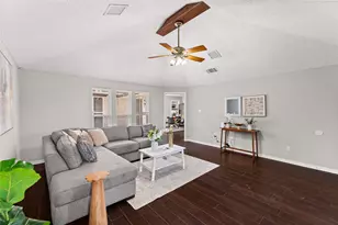 2208 Cedarcrest Dr, Carrollton, TX 75007 - Photo 6