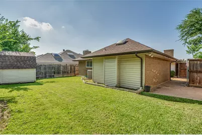 2208 Cedarcrest Drive, Carrollton, TX 75007 - Photo 22