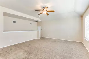 520 Pollyann Trl, Fort Worth, TX 76052 - Photo 10