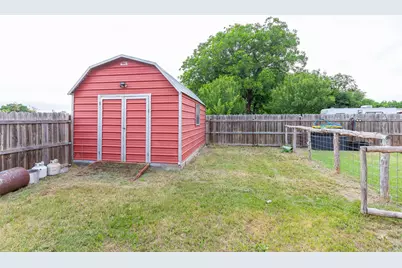 102 Scurry Avenue, Tuscola, TX 79562 - Photo 14