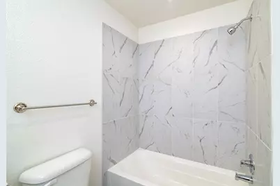 805 S 6th Street #1, Bonham, TX 75418 - Photo 12