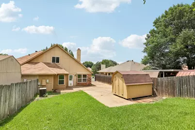 2710 Newkirk Court, Euless, TX 76039 - Photo 24