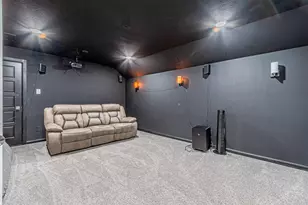 5028 Sandbrock Pkwy, Aubrey, TX 76227 - Photo 6