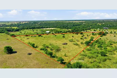 106 Private 191 Road, Blum, TX 76627 - Photo 1