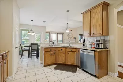 10017 Links Fairway Drive, Rowlett, TX 75089 - Photo 8