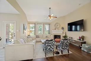 10017 Links Fairway Dr, Rowlett, TX 75089 - Photo 6