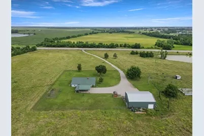 20280 US Highway 82 W, Honey Grove, TX 75446 - Photo 2