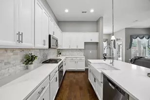 908 Mist Flower Dr, Little Elm, TX 75068 - Photo 10