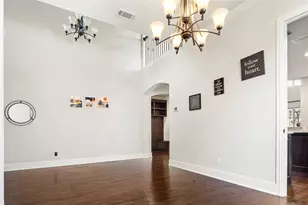 419 Paluxy Dr, Irving, TX 75039 - Photo 6