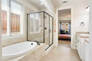 419 Paluxy Dr, Irving, TX 75039 - Photo 18