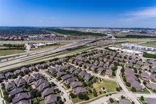 419 Paluxy Dr, Irving, TX 75039 - Photo 38