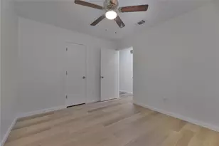 2944 Whispering Creek Ln, Burleson, TX 76028 - Photo 24