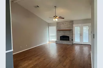 4605 Freeman Drive, The Colony, TX 75056 - Photo 4