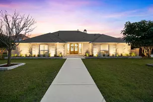 4102 Cobblers Ln, Dallas, TX 75287 - Photo 2
