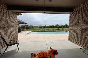 149 Vail Ln, Waxahachie, TX 75167 - Photo 2