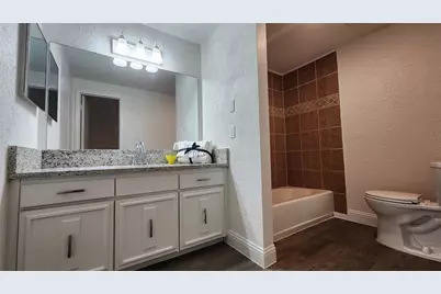 1619 Glenhill Lane, Lewisville, TX 75077 - Photo 32