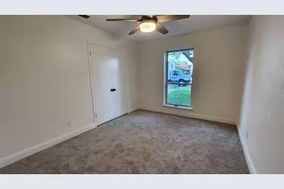 1619 Glenhill Lane, Lewisville, TX 75077 - Photo 20