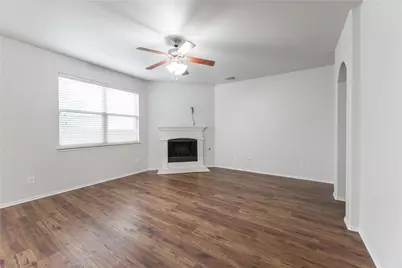 5049 Diamond Peak Court, McKinney, TX 75071 - Photo 8