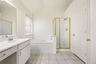 5208 Springflower Dr, Frisco, TX 75035 - Photo 22
