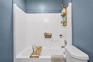 2701 18th St, Fort Worth, TX 76106 - Photo 4