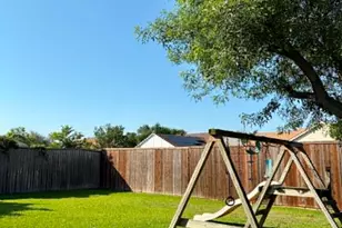 5664 Perrin St, The Colony, TX 75056 - Photo 12