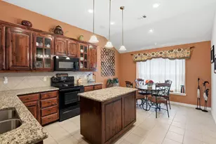 436 Millbrook Ln, Fort Worth, TX 76036 - Photo 8