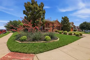 436 Millbrook Ln, Fort Worth, TX 76036 - Photo 4