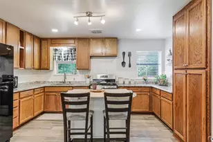 114 N Imperial Dr, Denison, TX 75020 - Photo 8