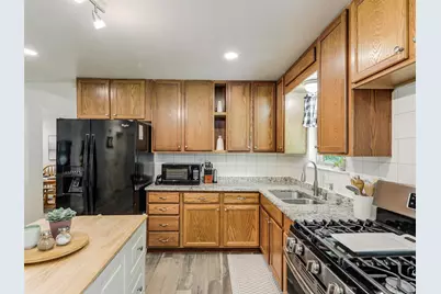 114 N Imperial Drive, Denison, TX 75020 - Photo 10