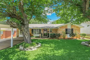 114 N Imperial Dr, Denison, TX 75020 - Photo 2