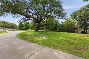 151 Trinity Bluffs Rd, Aledo, TX 76008 - Photo 36