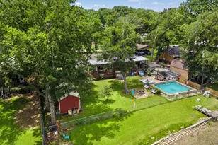18390 Pine Dr, Eustace, TX 75124 - Photo 2