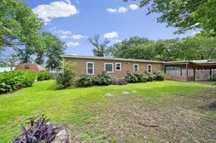 18390 Pine Dr, Eustace, TX 75124 - Photo 8