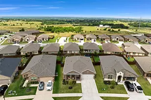 120 Tanager Dr, Rhome, TX 76078 - Photo 26