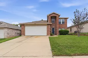 5421 Lansdowne Ave, Fort Worth, TX 76135 - Photo 1