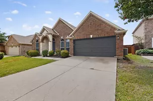 7911 Decoy Dr, Arlington, TX 76002 - Photo 2