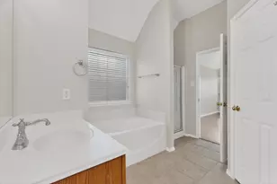 7911 Decoy Dr, Arlington, TX 76002 - Photo 18