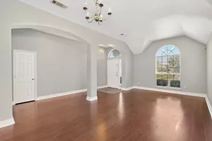 7911 Decoy Dr, Arlington, TX 76002 - Photo 4