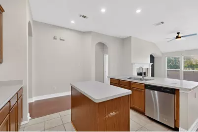 7911 Decoy Drive, Arlington, TX 76002 - Photo 6
