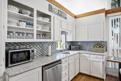 4106 Norfolk Bay Court, Granbury, TX 76049 - Photo 22