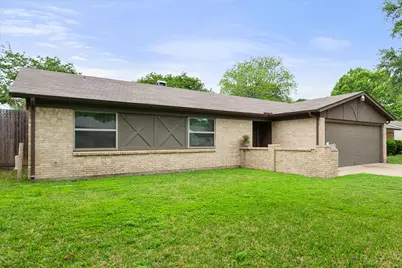 2512 Colleen Drive, Arlington, TX 76016 - Photo 2